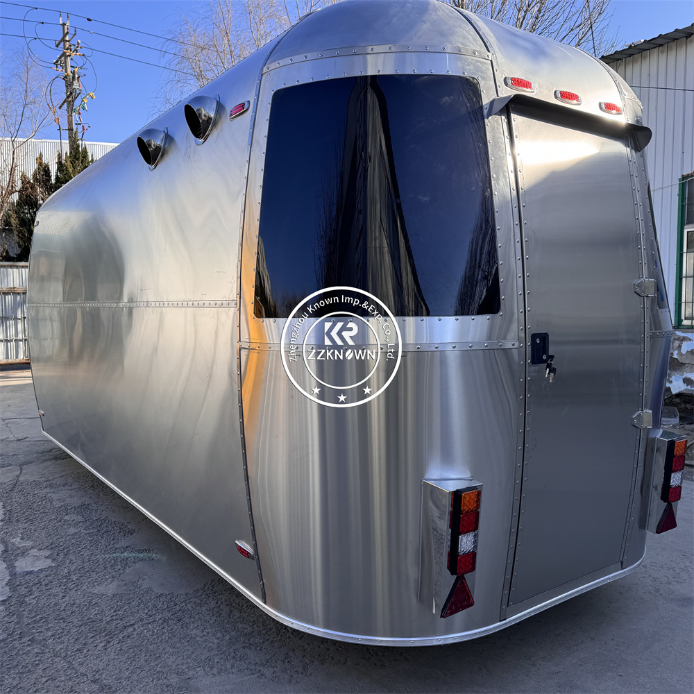 Maßgefertigter Mobiler Hot Dog – Food Truck With Snacks Bewertung und Preis
